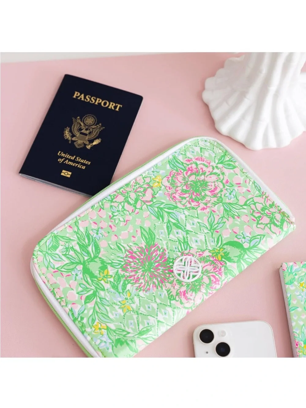 Lilly Pulitzer Floral Leather Passport Holder Travel Wallet Pink Green NWT